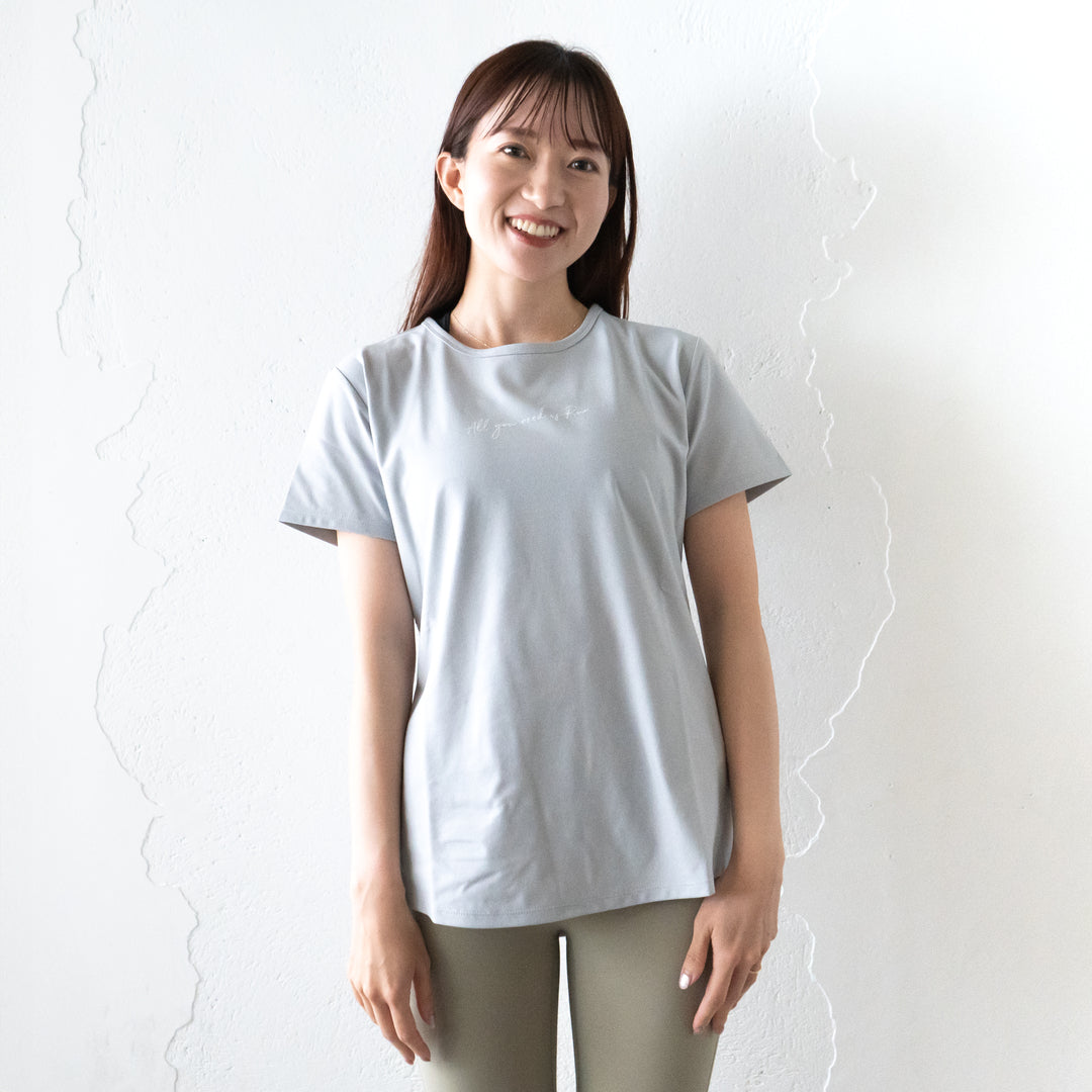 All you need is Run Women's Tee (Ice Gray) – Runtrip Store