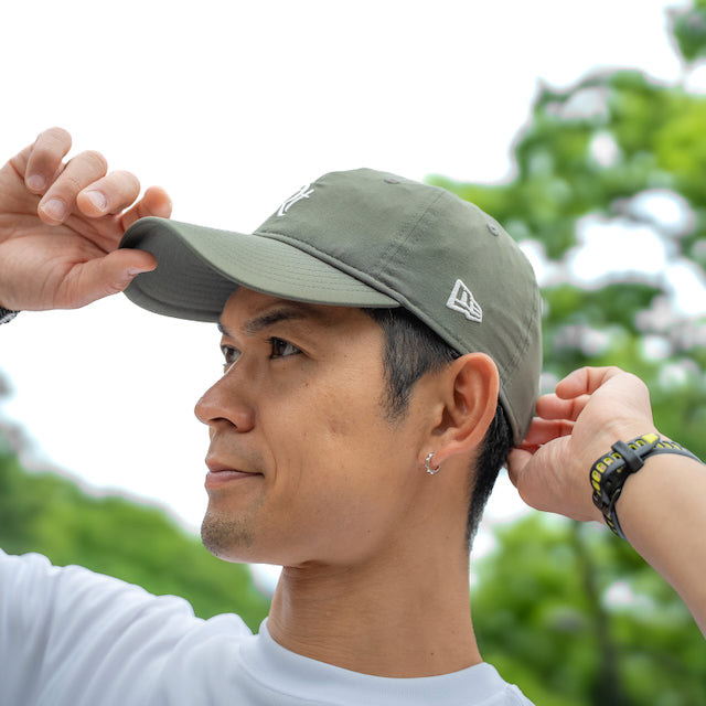 ランニングキャップ 日除け付き ラントリップ　ニューエラ　コラボ new era × Runtrip 9TWENTY Tech Air Rt Logo CAP – Runtrip Store