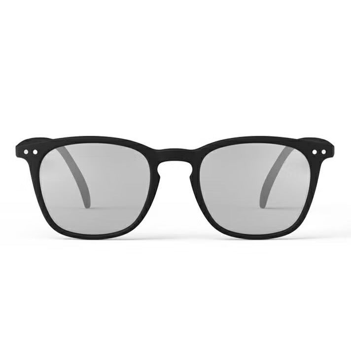 IZIPIZI SUN LIGHTCOLOR #E (BLACK / Light gray lenses)