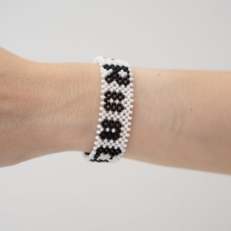 Runtrip × LEO AFRICA Kenya Bracelet | オリジナルケニアブレスレット