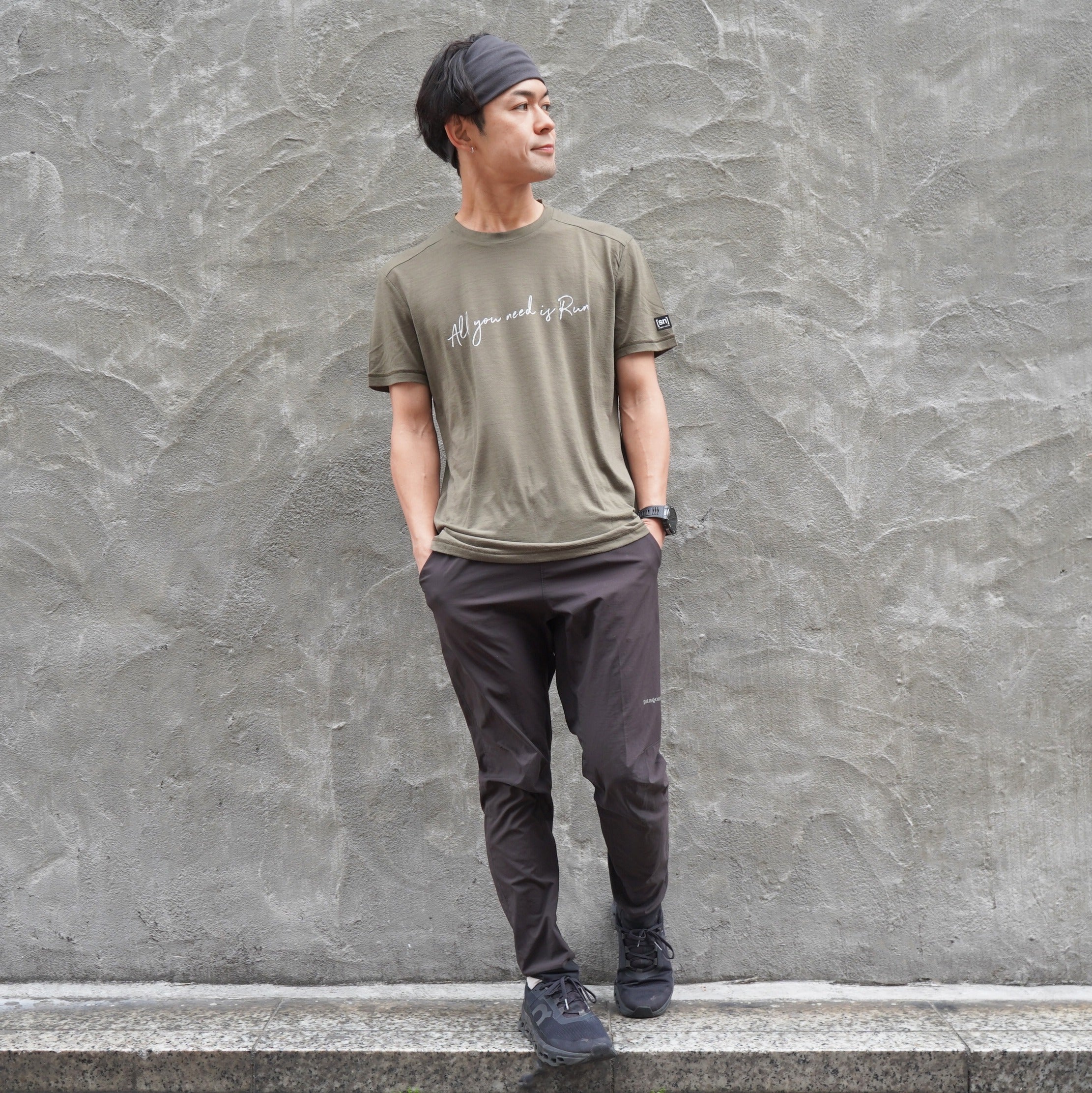 Men's All you need is Run Merino Wool Tee (Stone Gray)