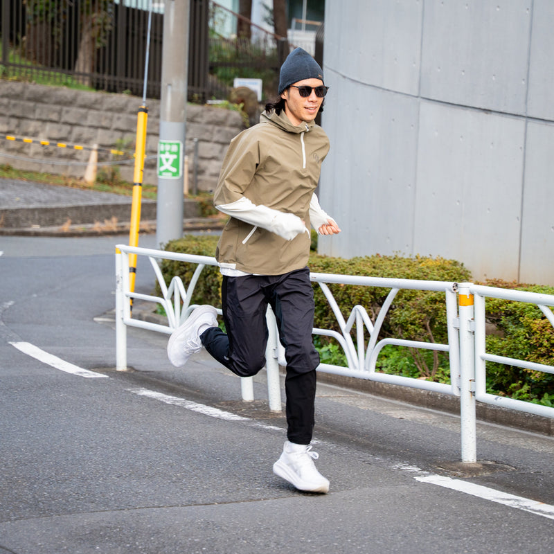 THE RUNNING JACKET by Runtrip Pull Over Limited Model (Khaki)