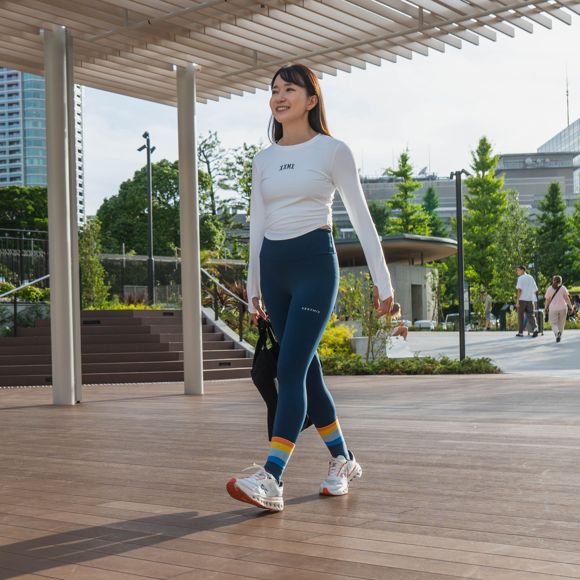 XEXYMIX コットンライク指穴付き Long-Sleeve Tee