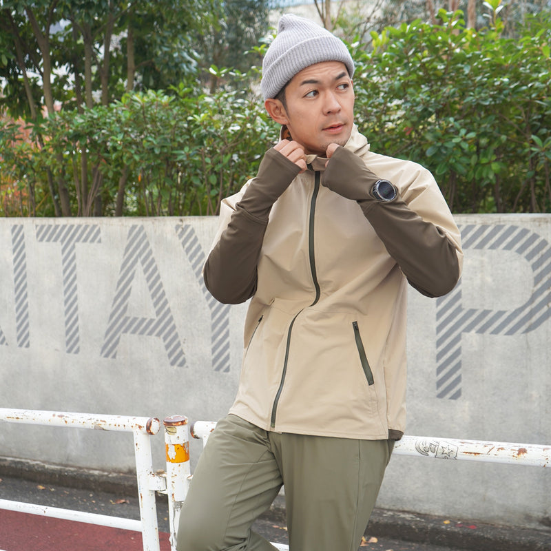 THE RUNNING JACKET by Runtrip 3rd model (Beige)