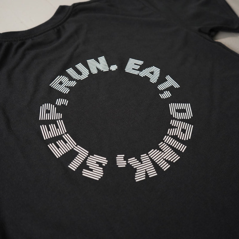 EAT DRINK SLEEP RUN / Circle Logo Tee (Black)