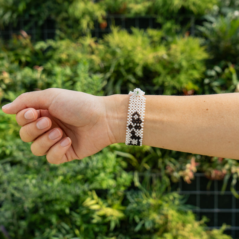 Runtrip × LEO AFRICA Kenya Bracelet | オリジナルケニアブレスレット