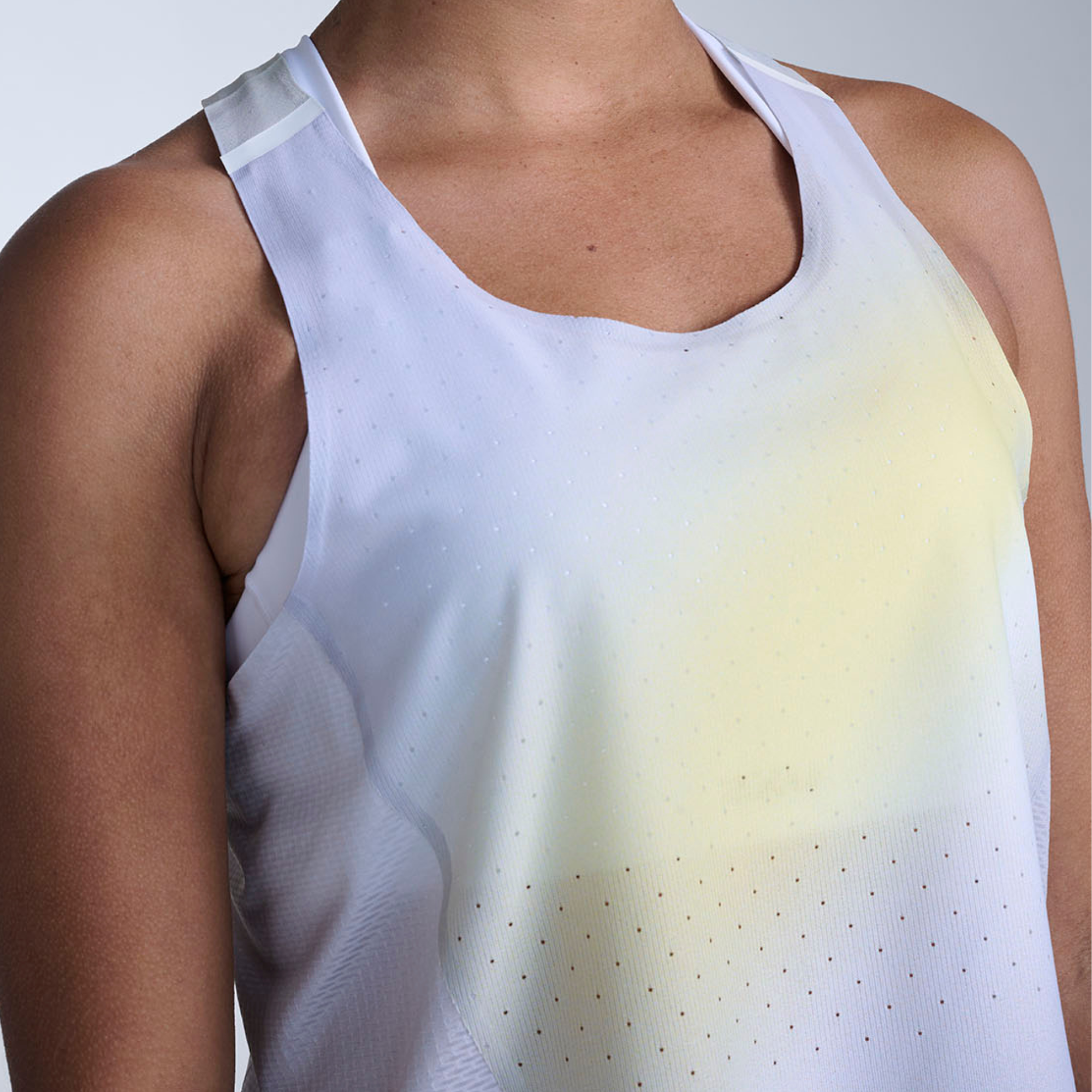 2XU ウィメンズ ライトスピードリアクト クロップシングレット