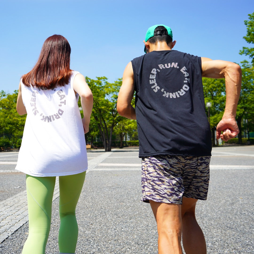 EAT DRINK SLEEP RUN / Circle Logo Sleeve-less Tee (White)