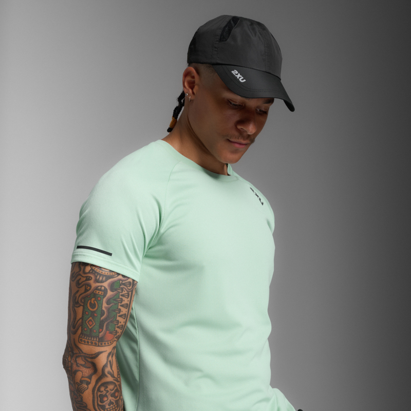 2XU | メンズ エアロ Tシャツ