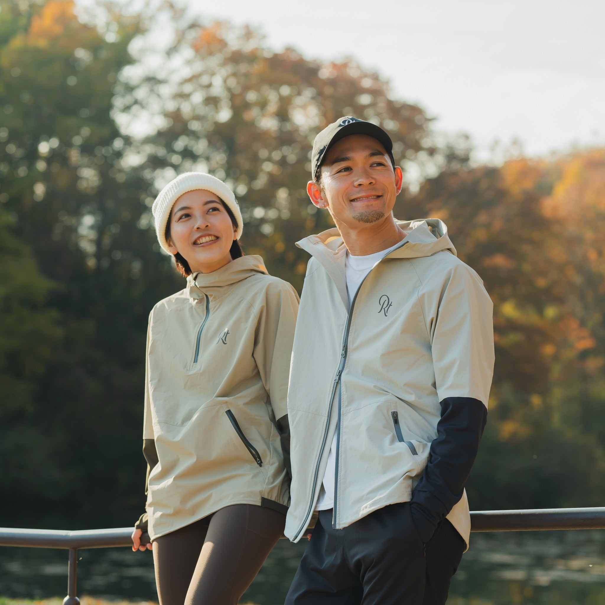 【展示サンプル】THE RUNNING JACKET by Runtrip Full Zip (Gray)