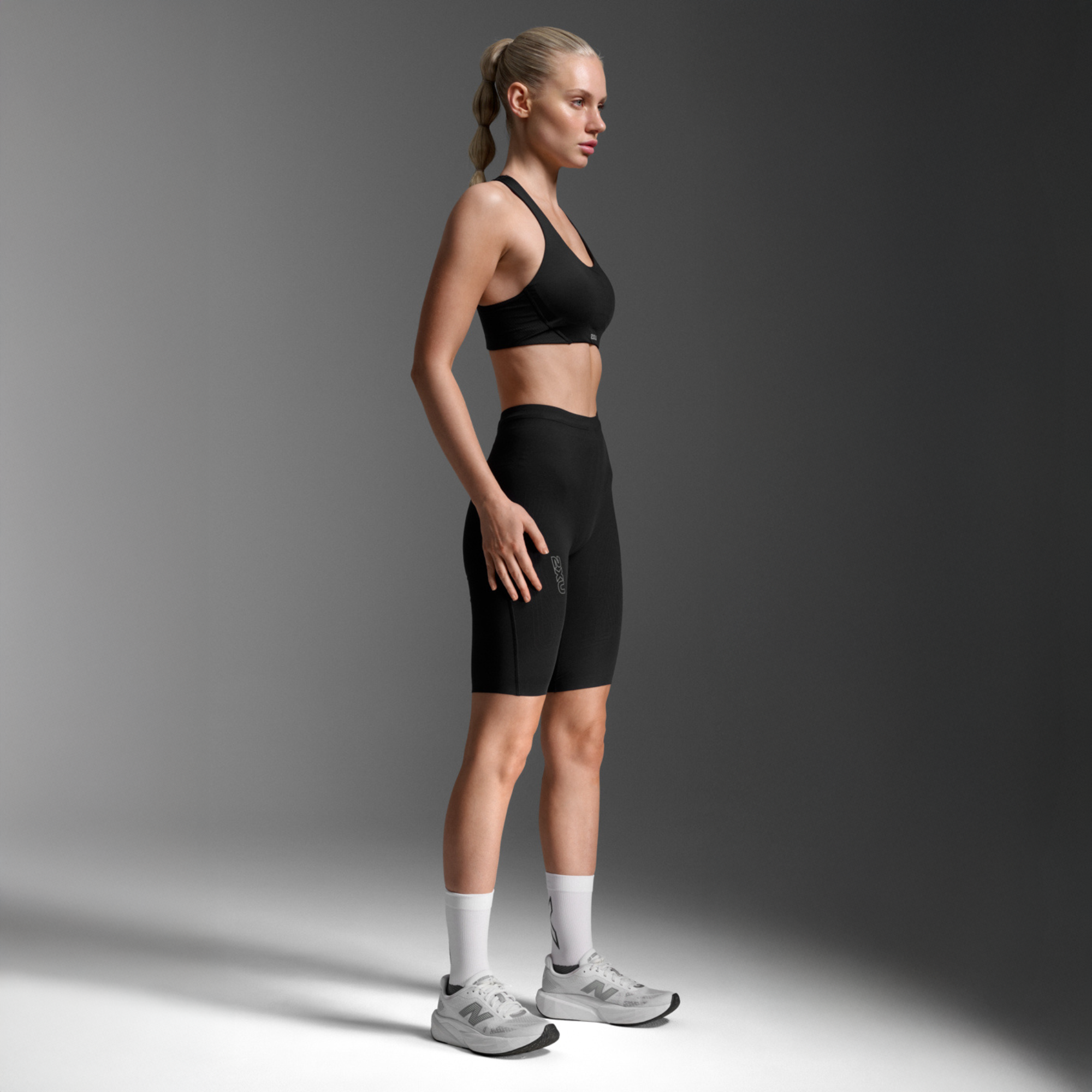 2XU ウィメンズ ライトスピード リアクトハイライズ コンプレッションショート