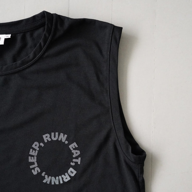 EAT DRINK SLEEP RUN / Circle Logo Sleeve-less Tee (Black)