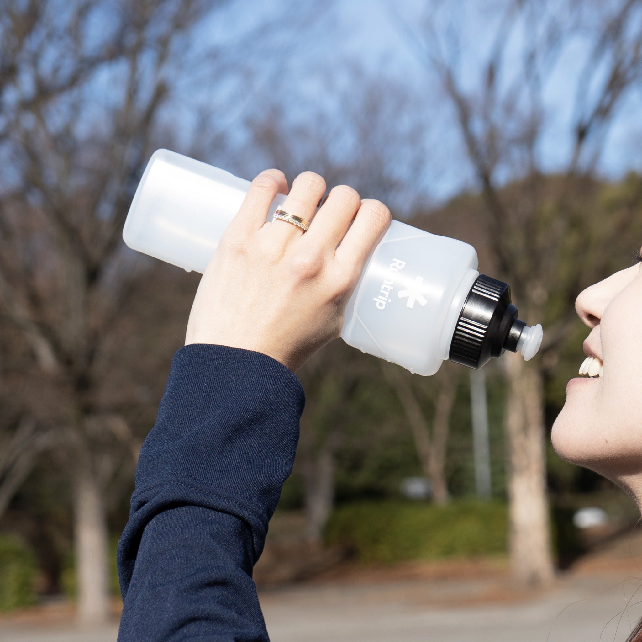 Runtrip LOGO BOTTLE｜ランニングマイボトル New Model (Black)