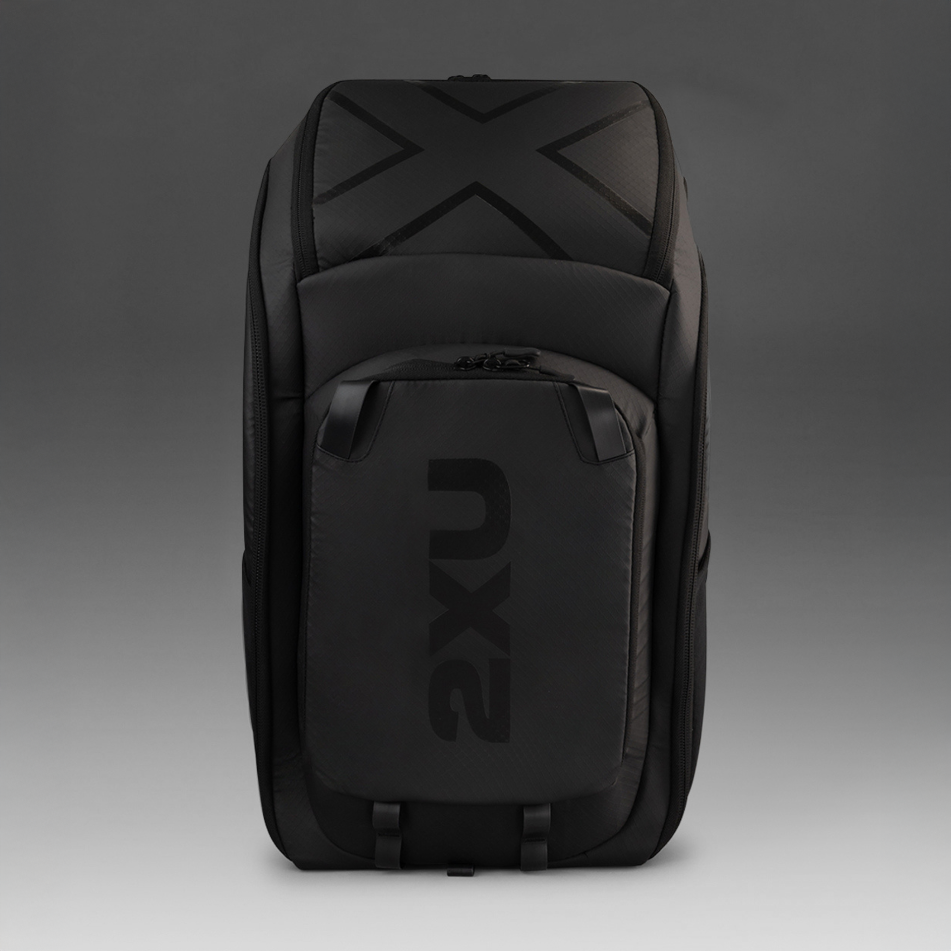 2XU トランジション バックパック 35L 2XU トランジション バックパック – Runtrip Store