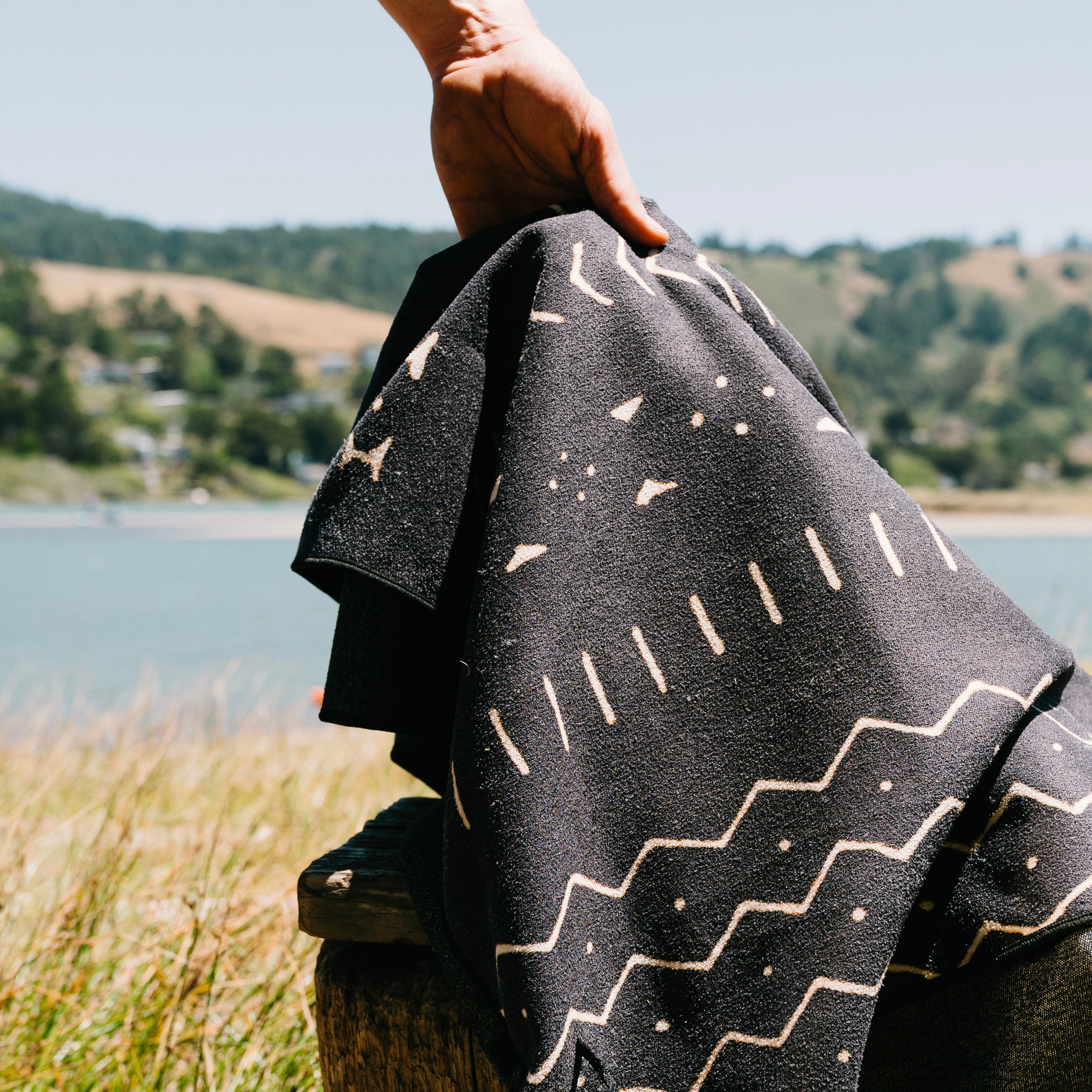 NOMADIX | THE NOMADIX TOWEL – Runtrip Store