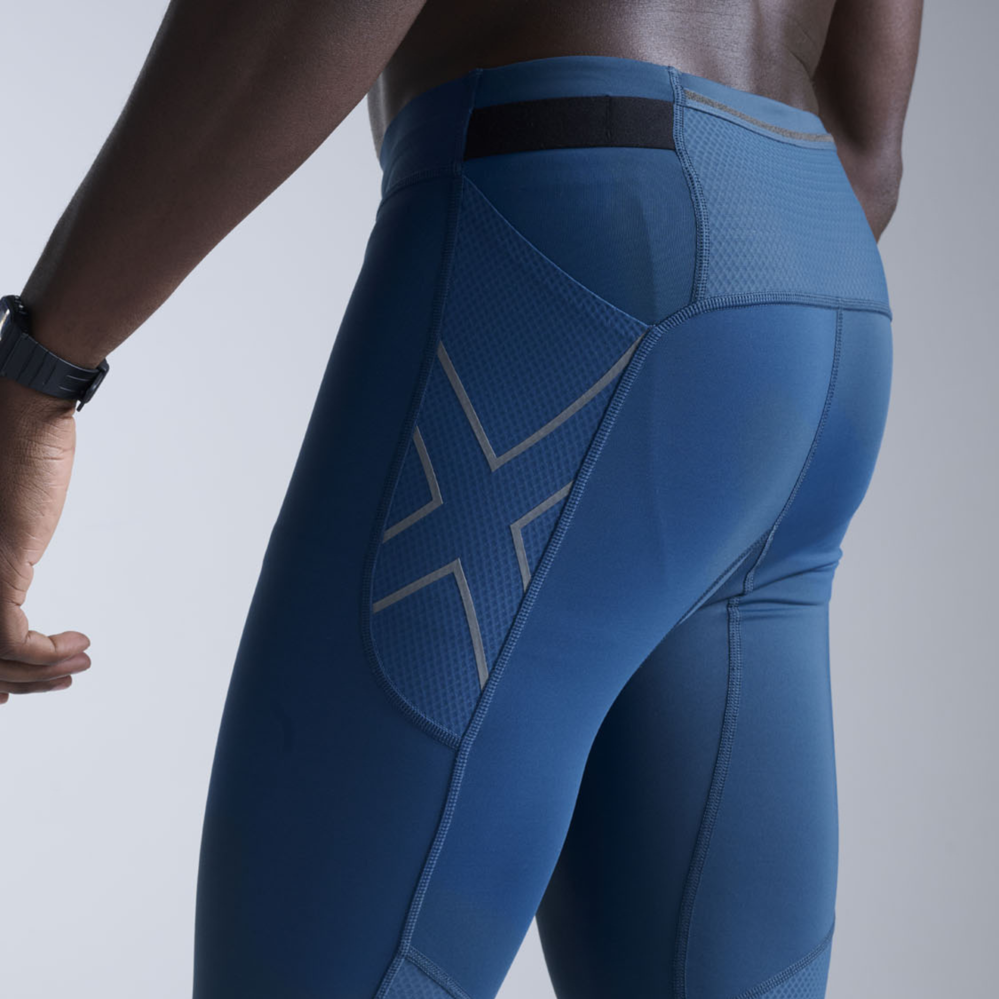 2XU メンズ エアロメッシュ コンプレッション ショート