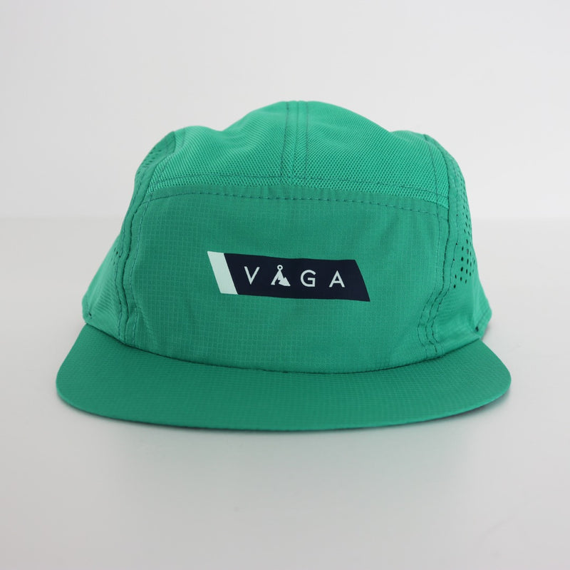 VAGA FEATHER RACING CAP