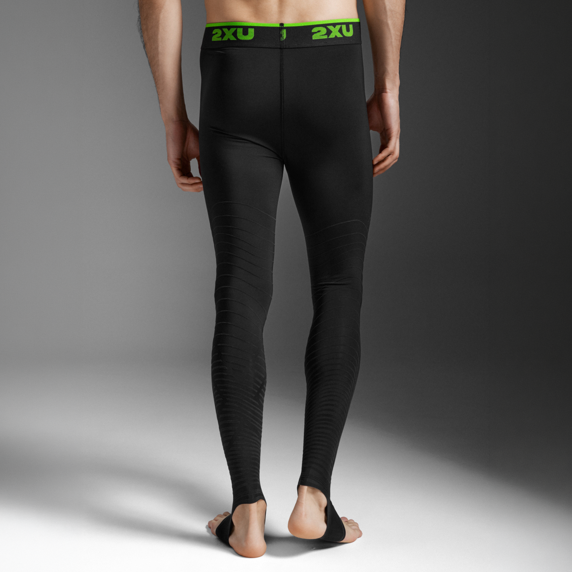 2XU メンズ リカバリーFIRコンプレッションタイツ