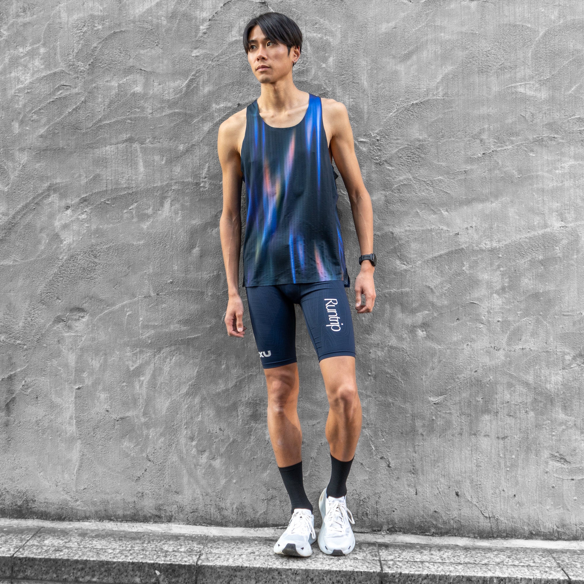 2XU × Runtrip エリートMCS ランコンプレッションレースショートタイツ (MDN / WHT)