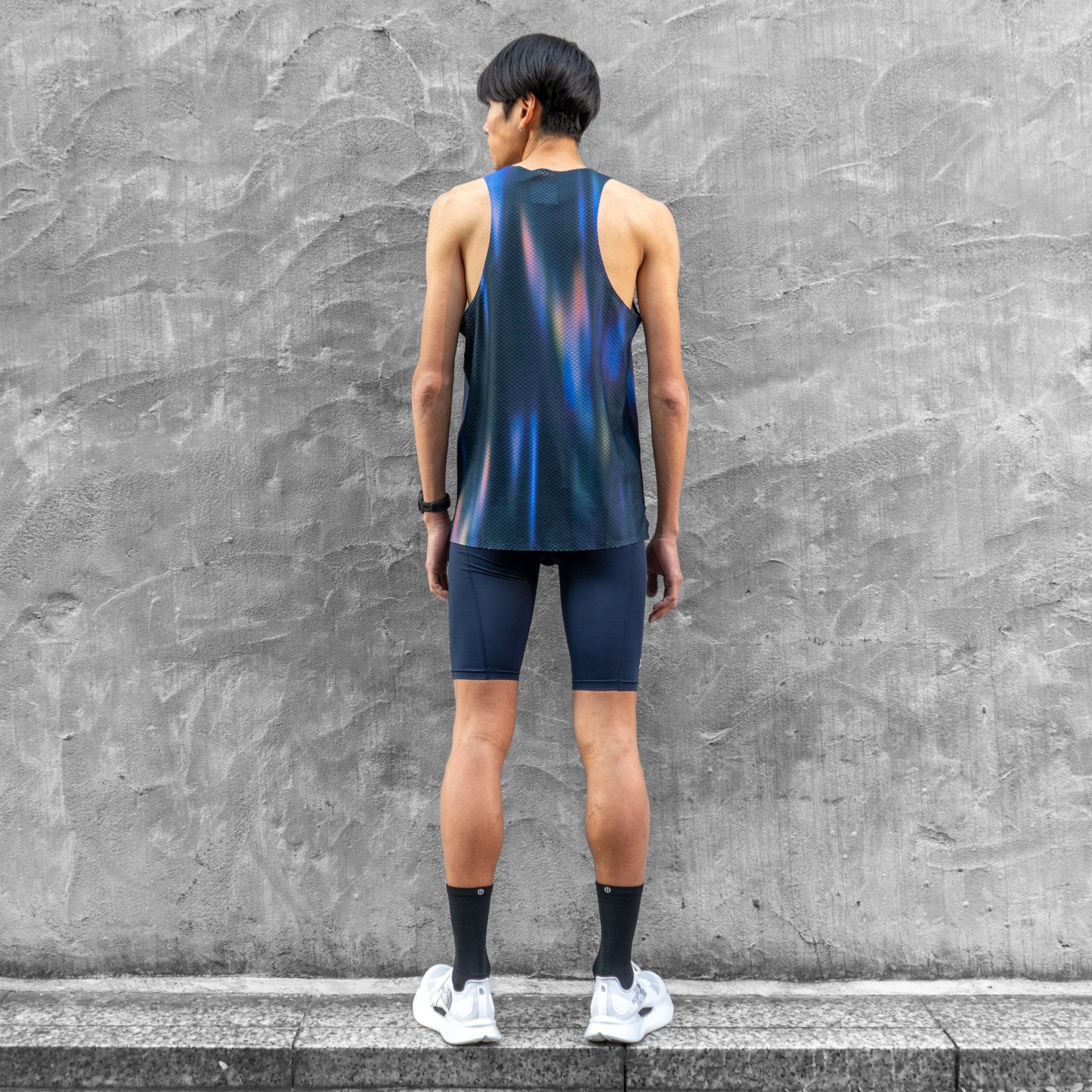 2XU × Runtrip エリートMCS ランコンプレッションレースショートタイツ (MDN / WHT)
