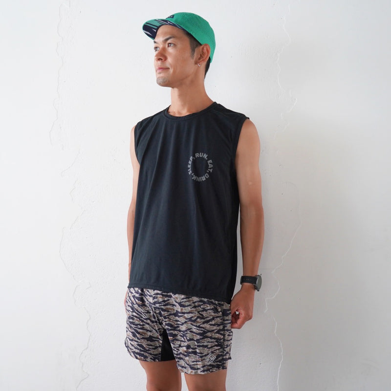 EAT DRINK SLEEP RUN / Circle Logo Sleeve-less Tee (Black)