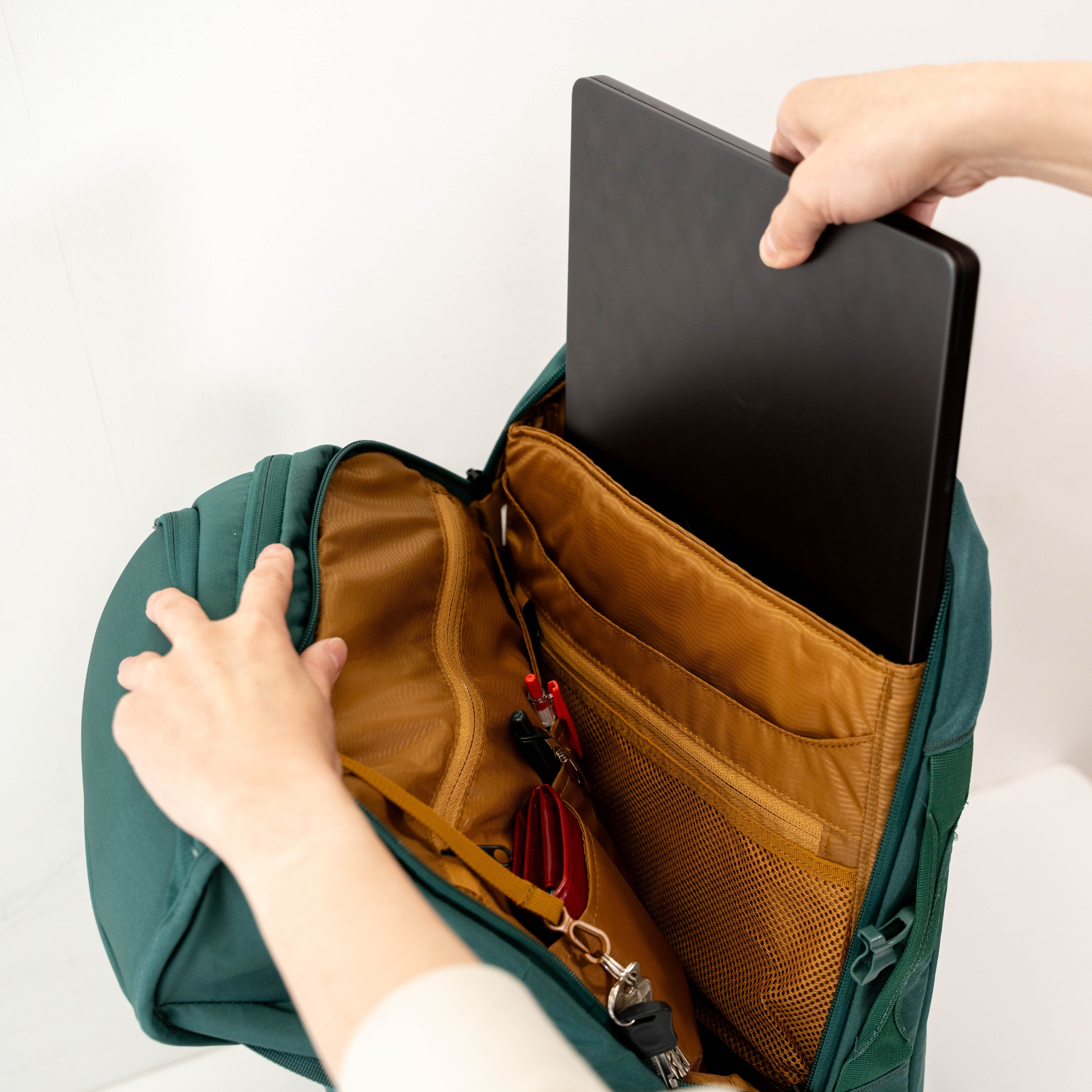 THULE | EnRoute Backpack 30L (Mallard Green)