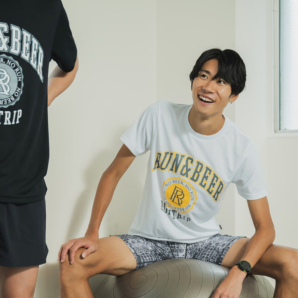 Run &amp; Beer College Design DRY Tee (White / Gray &amp; Yellow)