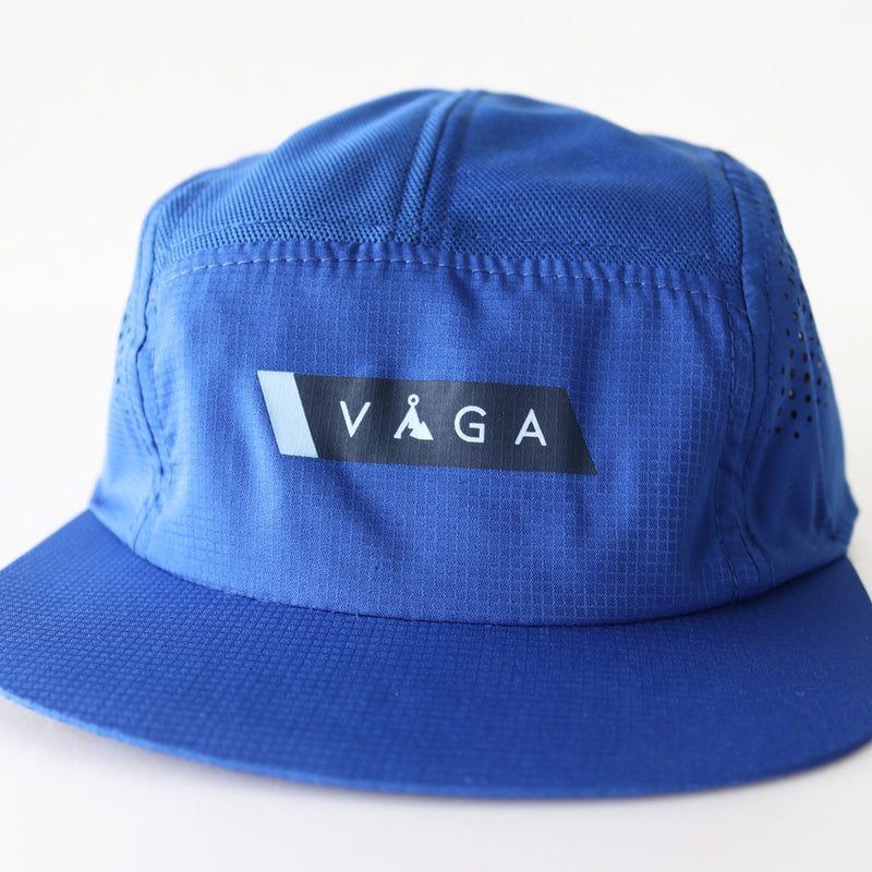 VAGA FEATHER RACING CAP