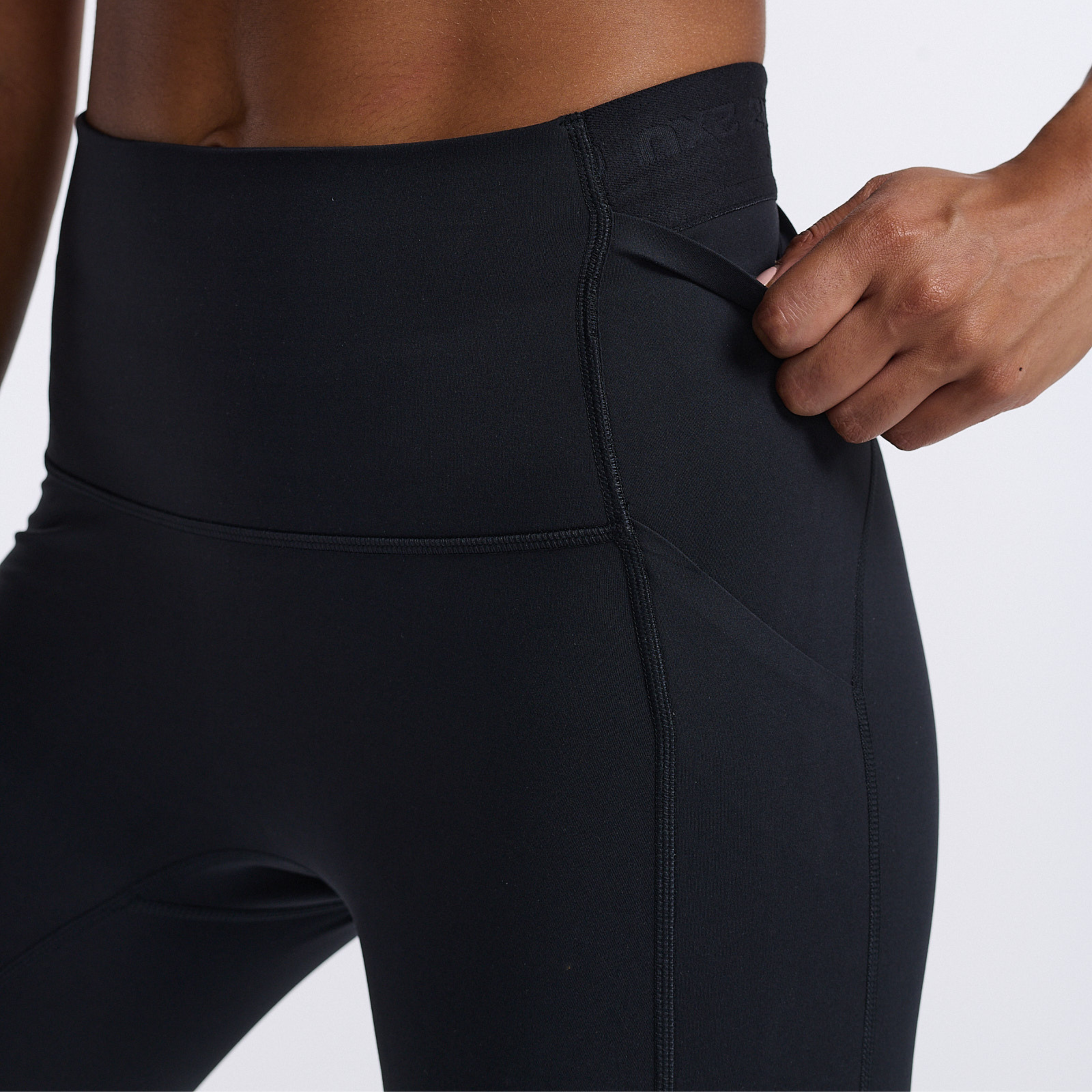 2XU | ウィメンズ フォームスタッシュ ハイライズ コンプレッションロングタイツ