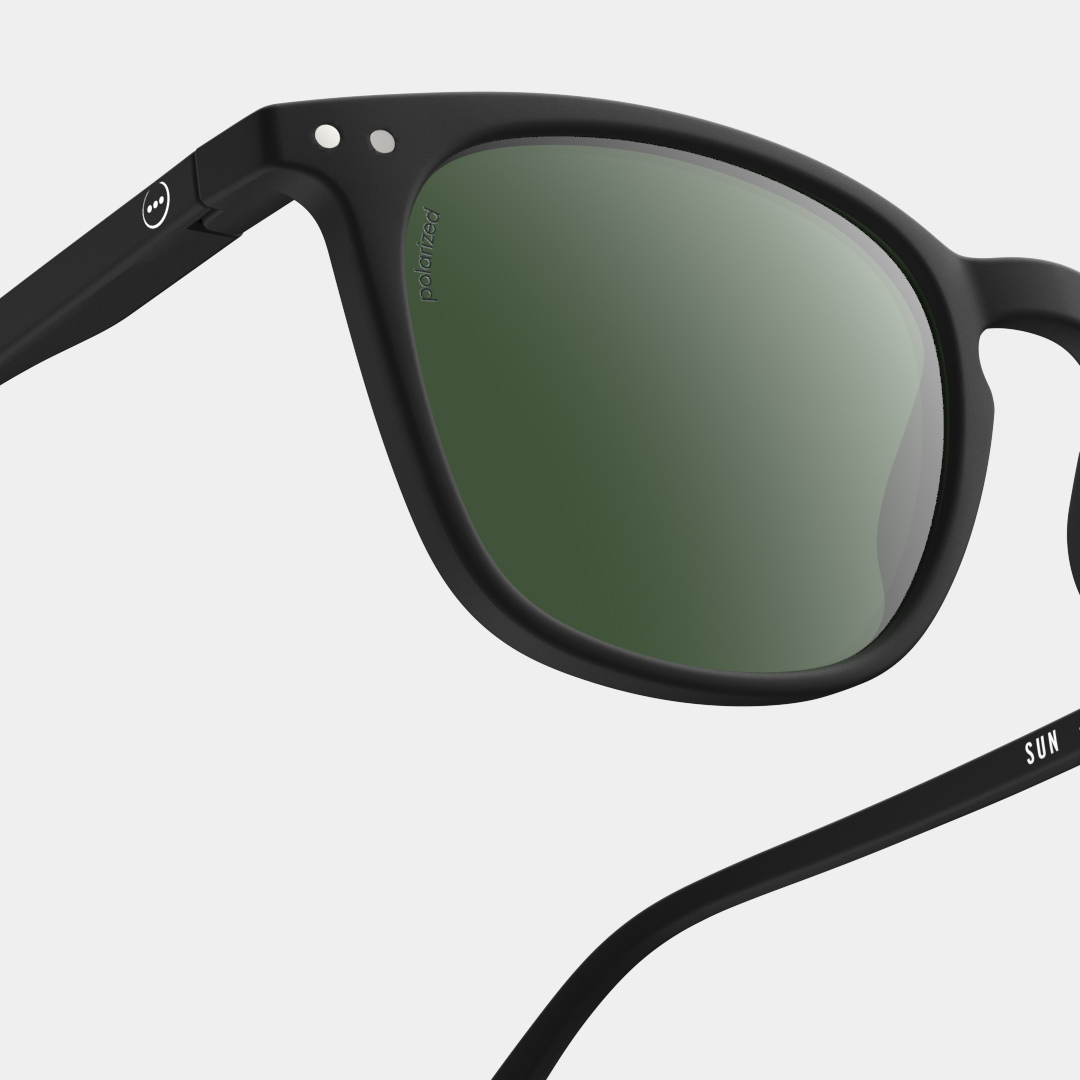 IZIPIZI SUN POLARIZED #E (BLACK) 偏光レンズサングラス