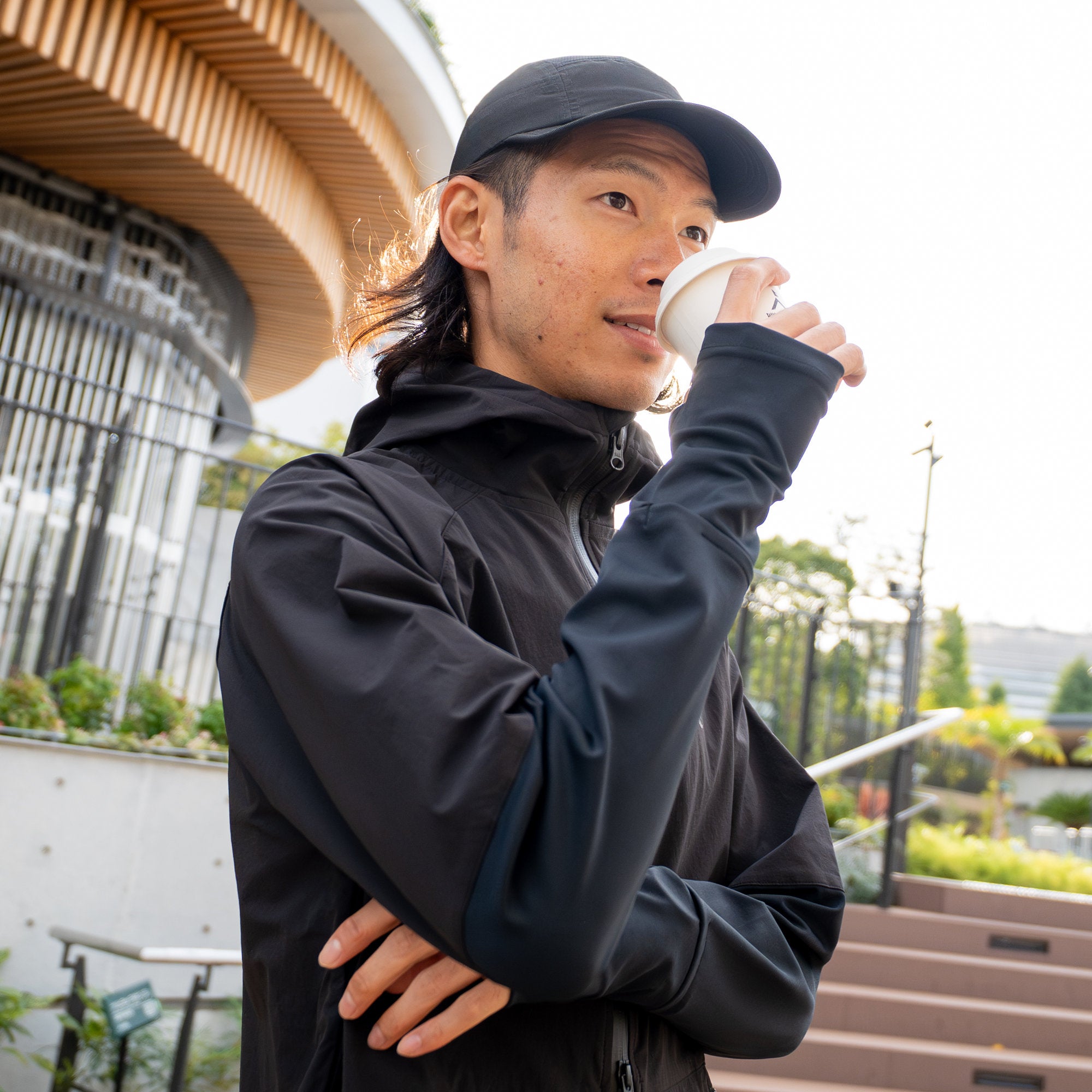 THE RUNNING JACKET by Runtrip Full Zip (Black)
