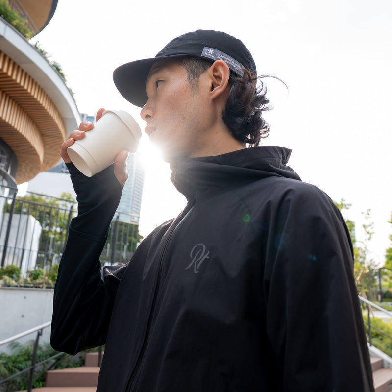 THE RUNNING JACKET by Runtrip Full Zip (Black)