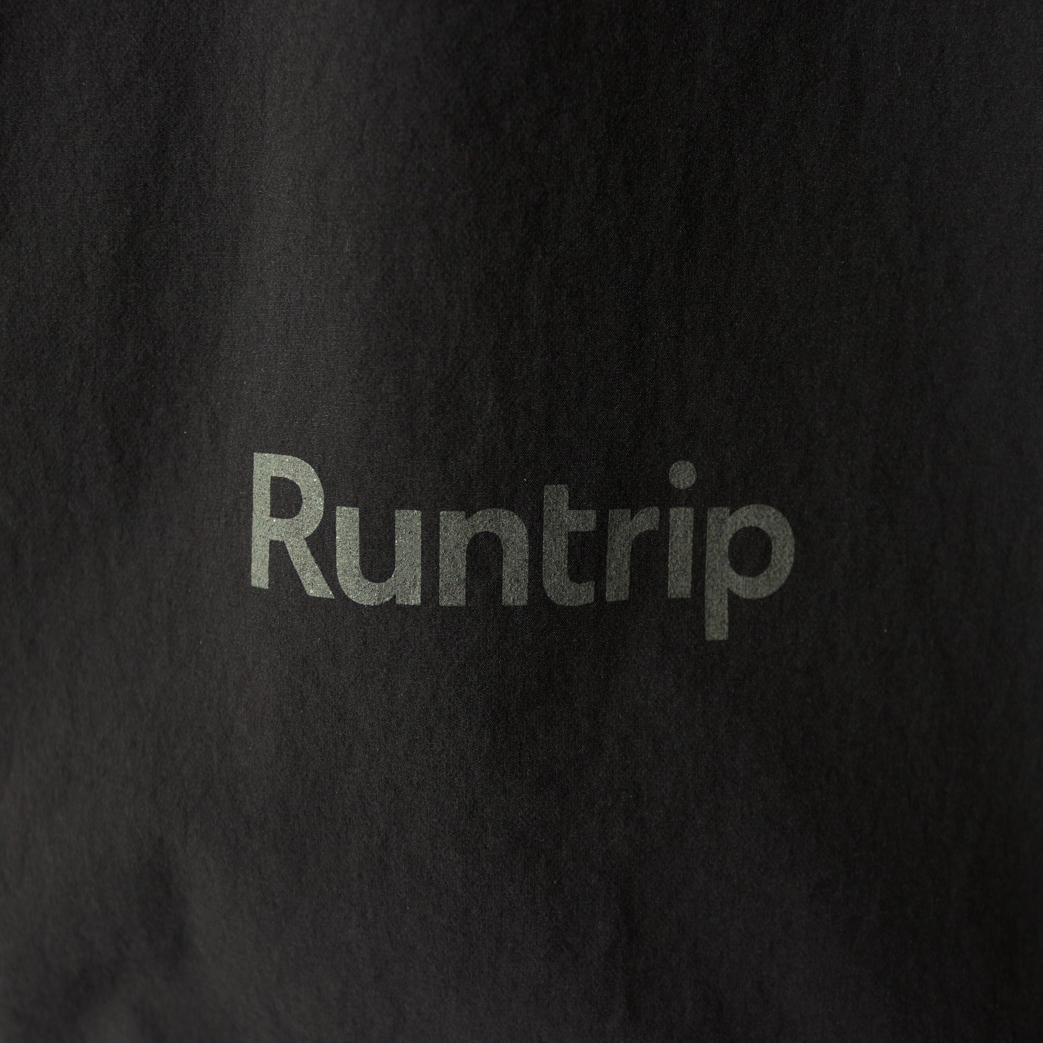 【展示サンプル】THE RUNNING JACKET by Runtrip 3rd model (Black)