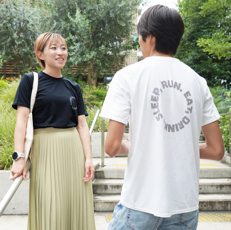 EAT DRINK SLEEP RUN / Circle Logo Tee (Black)