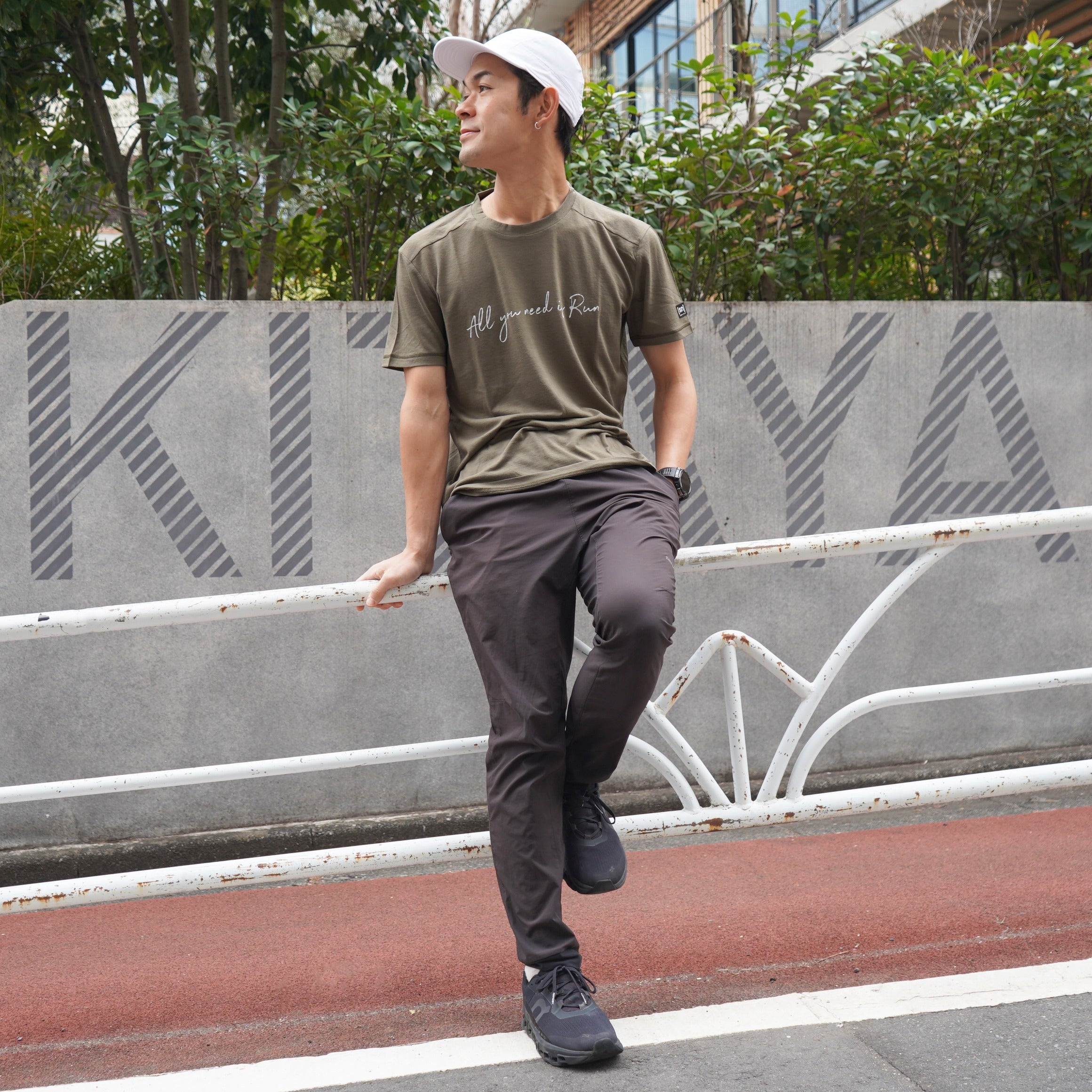 Men's All you need is Run Merino Wool Tee (Stone Gray)