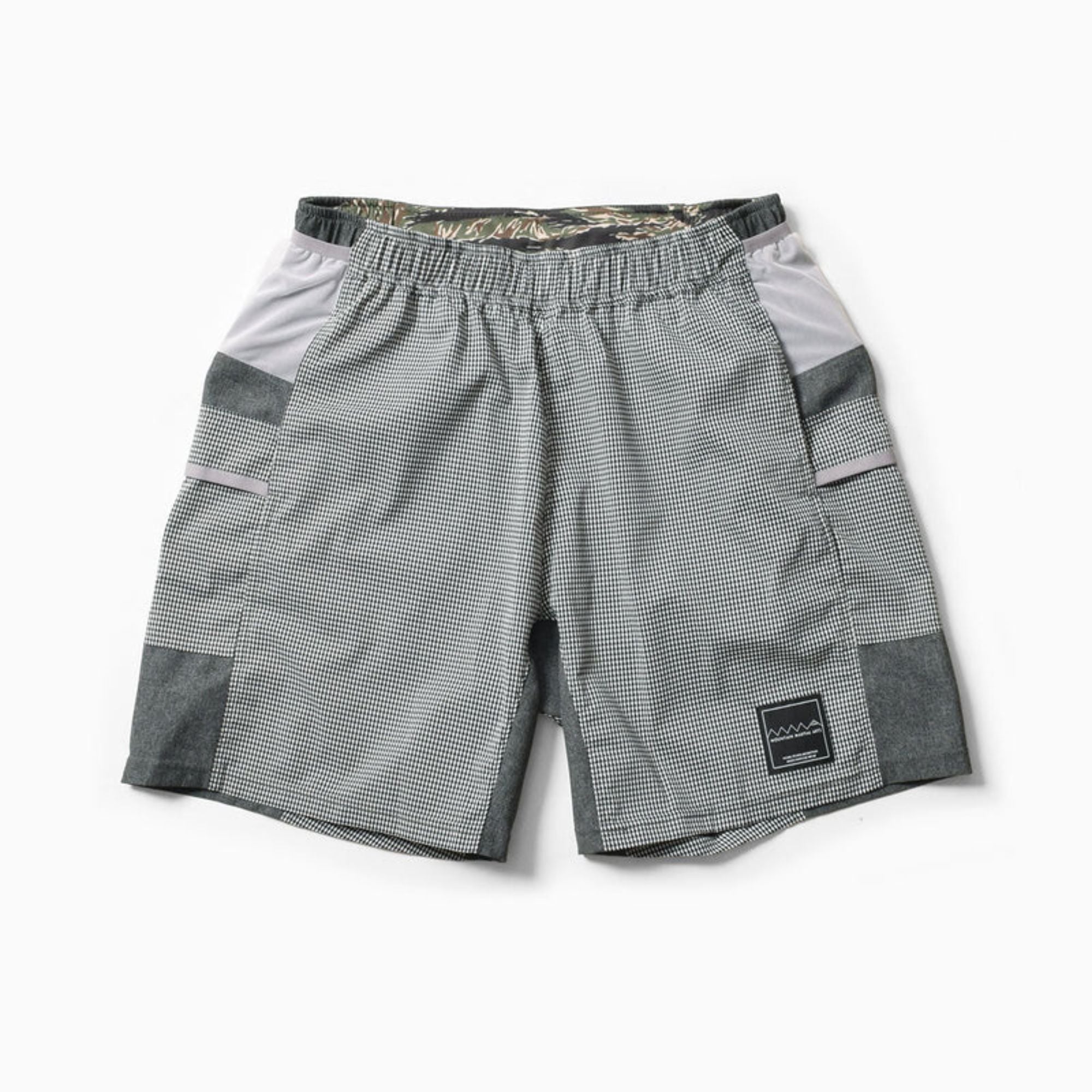 MMA パッチワークMesh Pocket Run Shorts 美品 MMA 7-pockets Run Shorts V8 – Runtrip Store