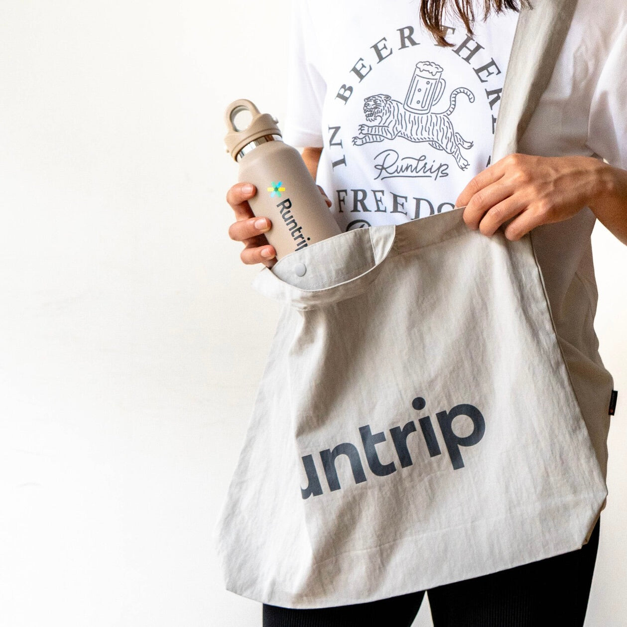 Runtrip × REVOMAX BOTTLE 12oz ｜ 真空断熱ボトル