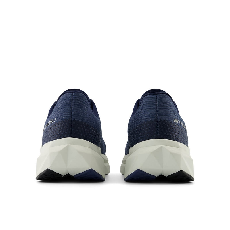 New Balance FuelCell Propel v5 (MENS) NAVY