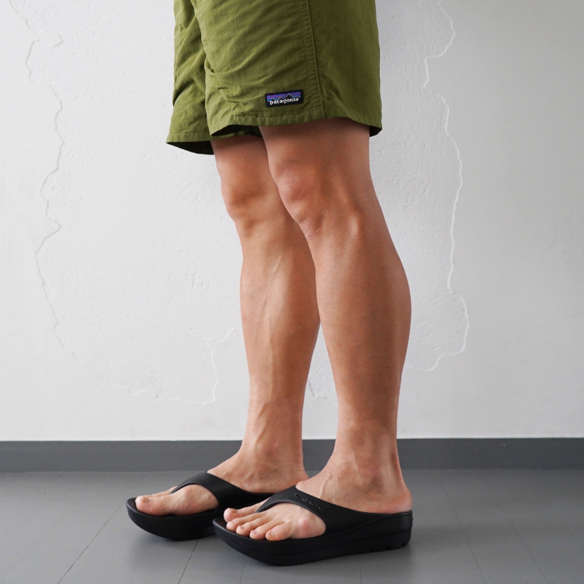 TELIC Recovery Sandals W-FLIPFLOP (Black)