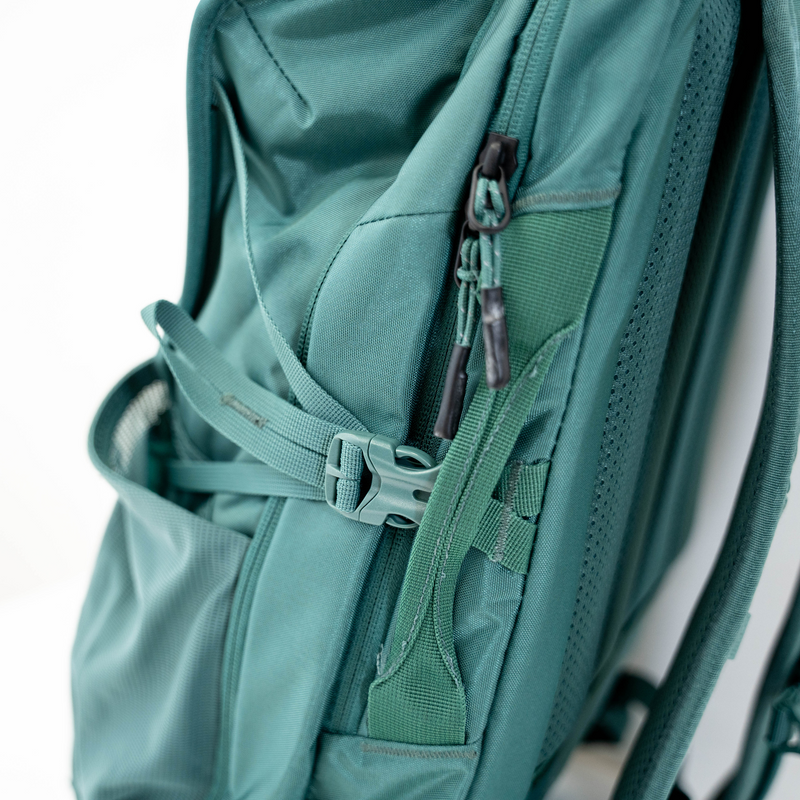 THULE | EnRoute Backpack 30L (Mallard Green)