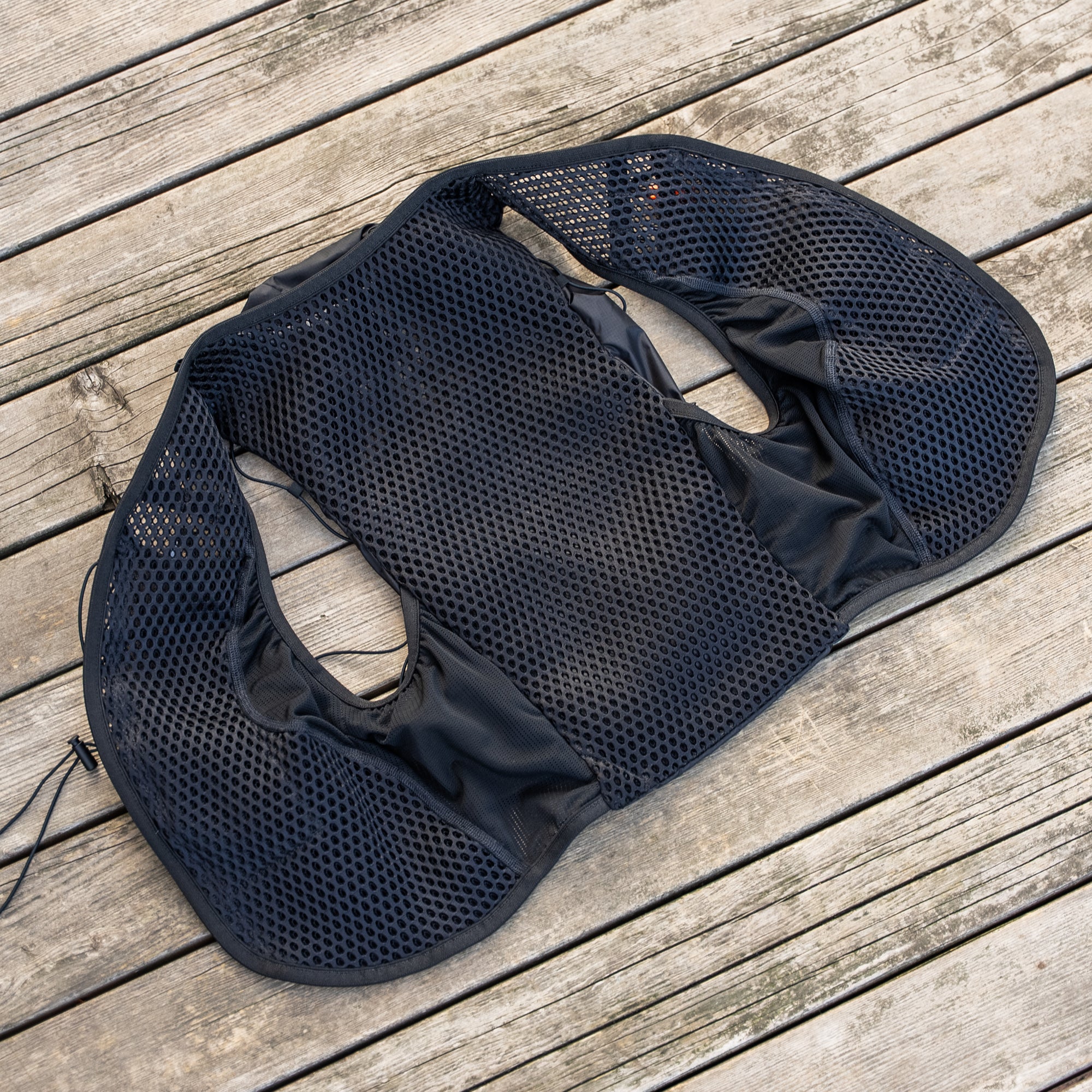 SALOMON ACTIVE SKIN 12 WOMEN SET ウィメンズ ランニングベスト（フラスク付）