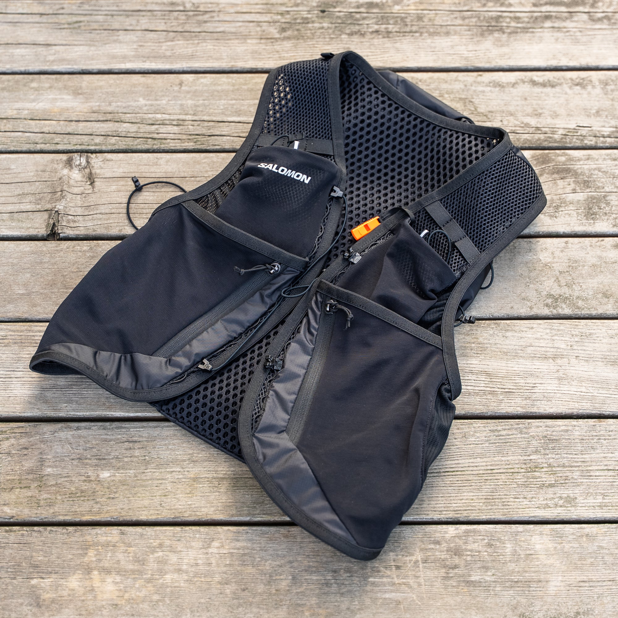 SALOMON ACTIVE SKIN 12 WOMEN SET ウィメンズ ランニングベスト（フラスク付）