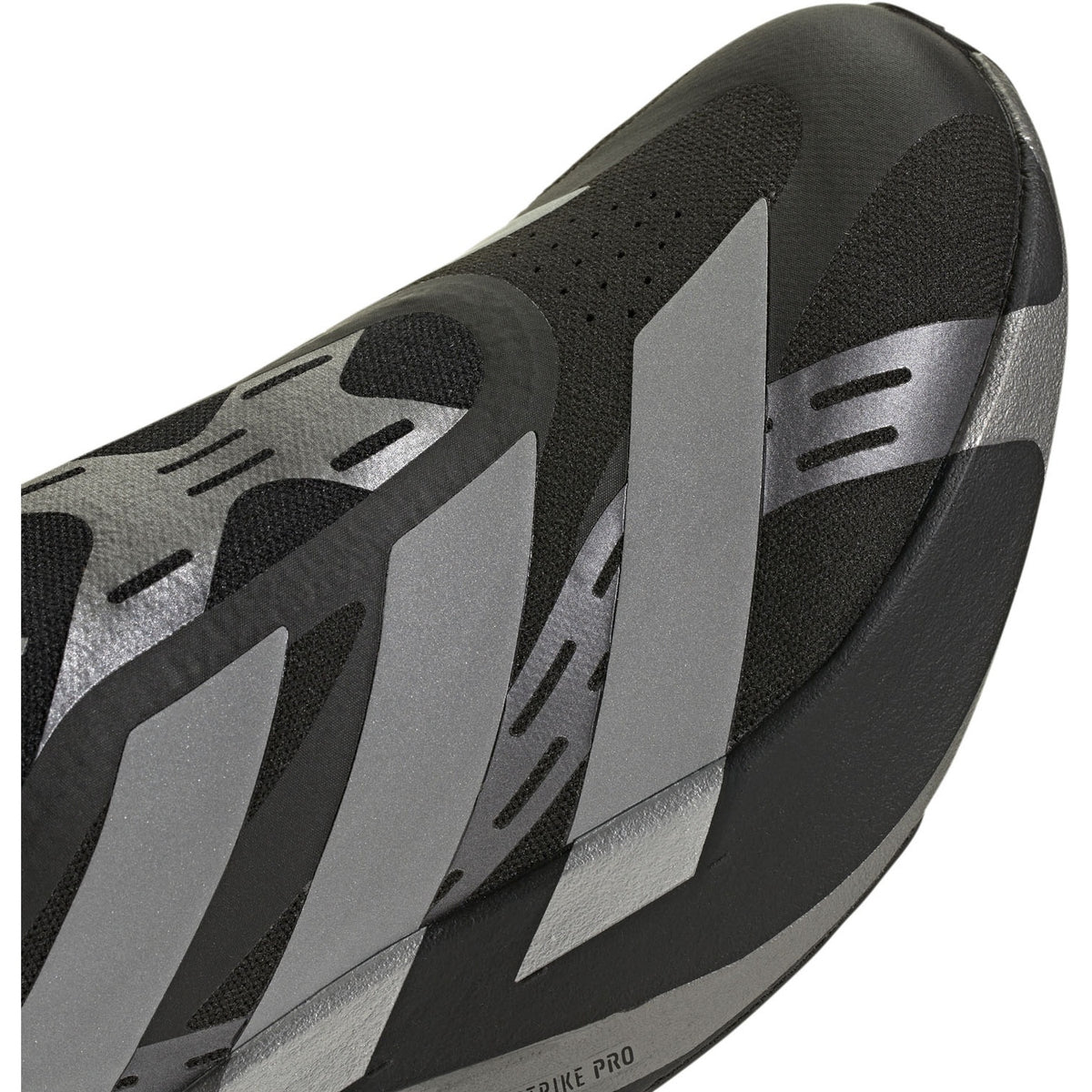 adidas ADIZERO EVO SL LACELESS（Men's）コアブラック/シルバーメタリック/ナイトメタリック