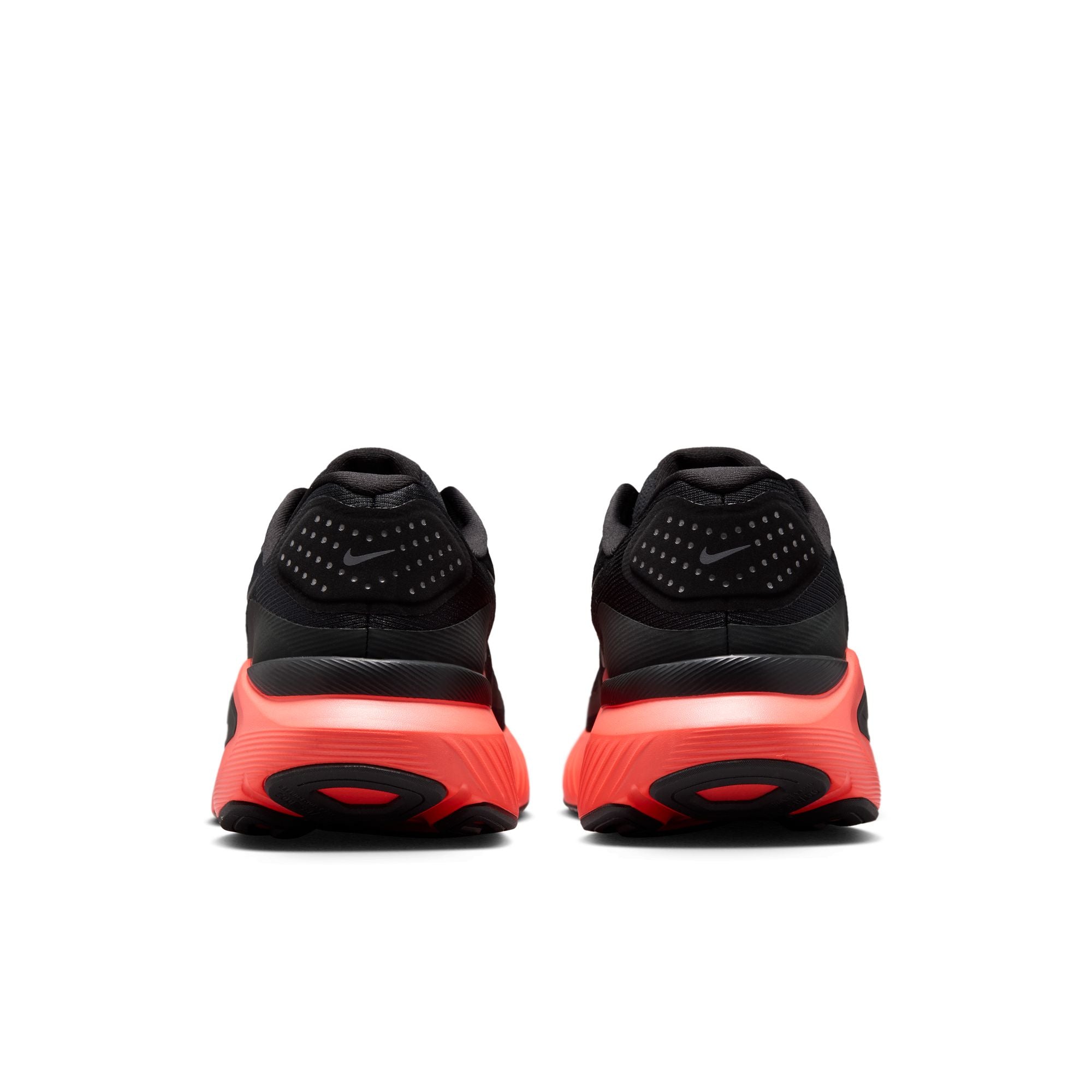 NIKE Structure 26 (Men's) BLACK/MTLC DK GREY-BRT CRIMSON-DK SMOKE GREY
