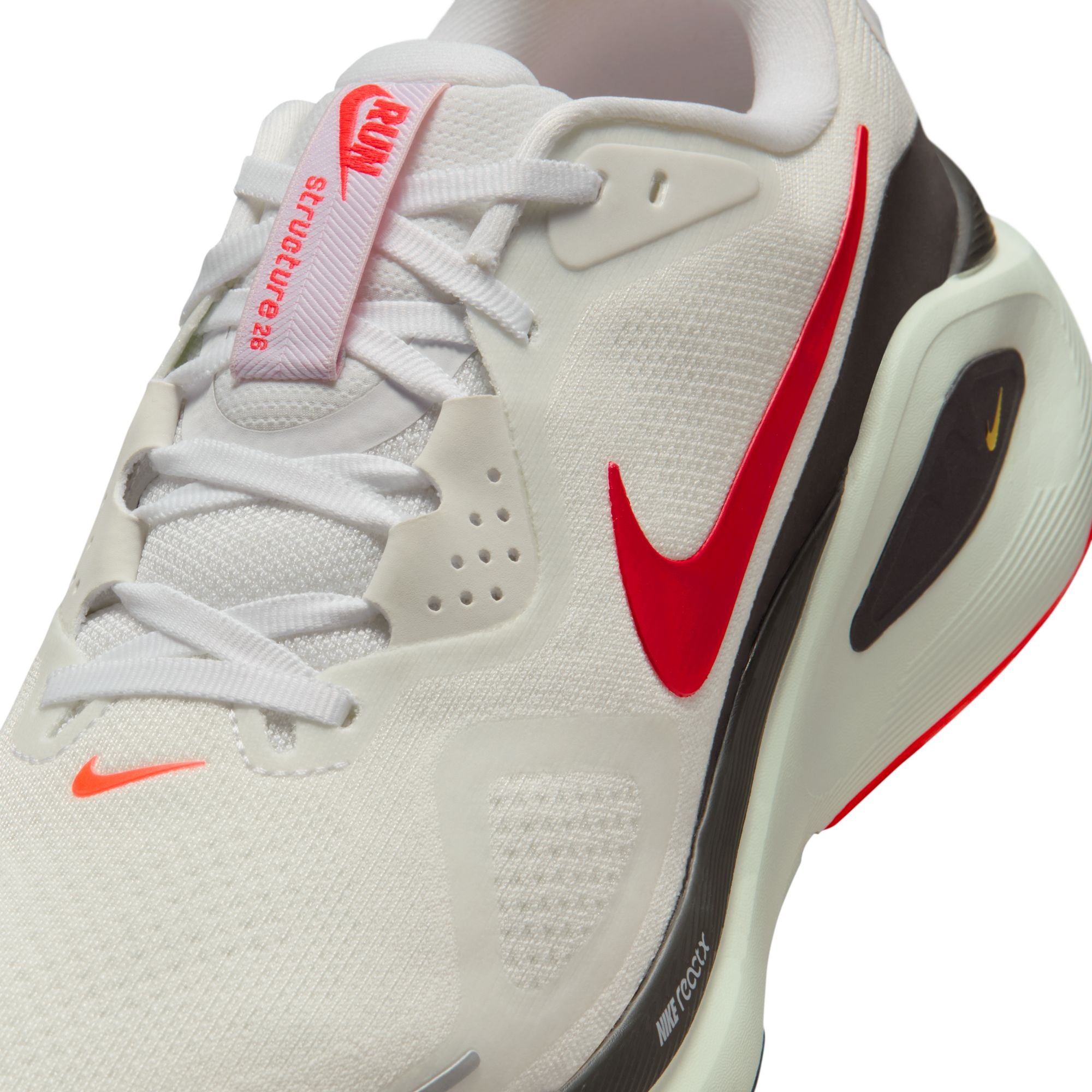 NIKE Structure 26 (Men's) WHITE/BRT CRIMSON-MED ASH-SPRUCE AURA