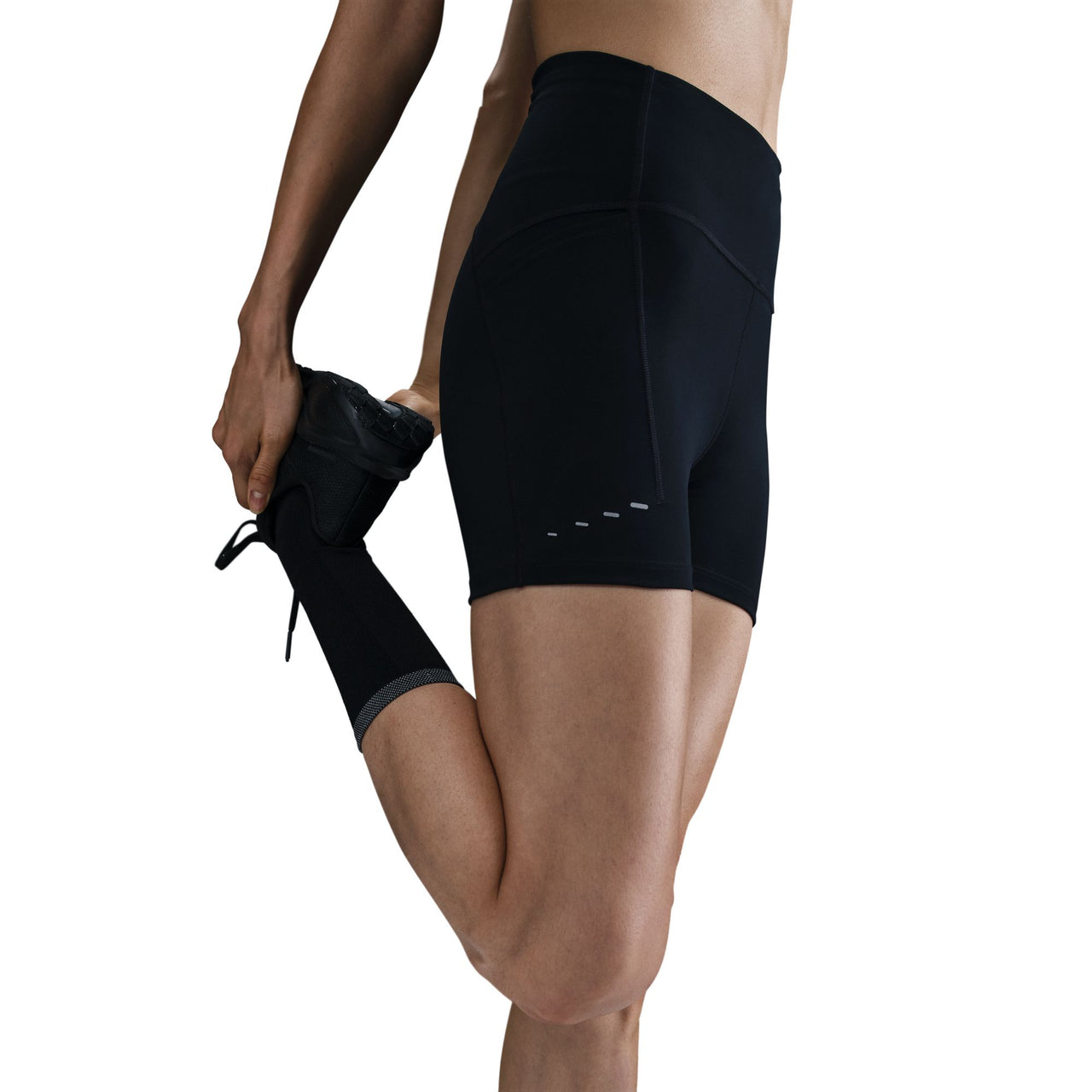 NIKE DF SWIFT HR 4IN ショート(Women's)