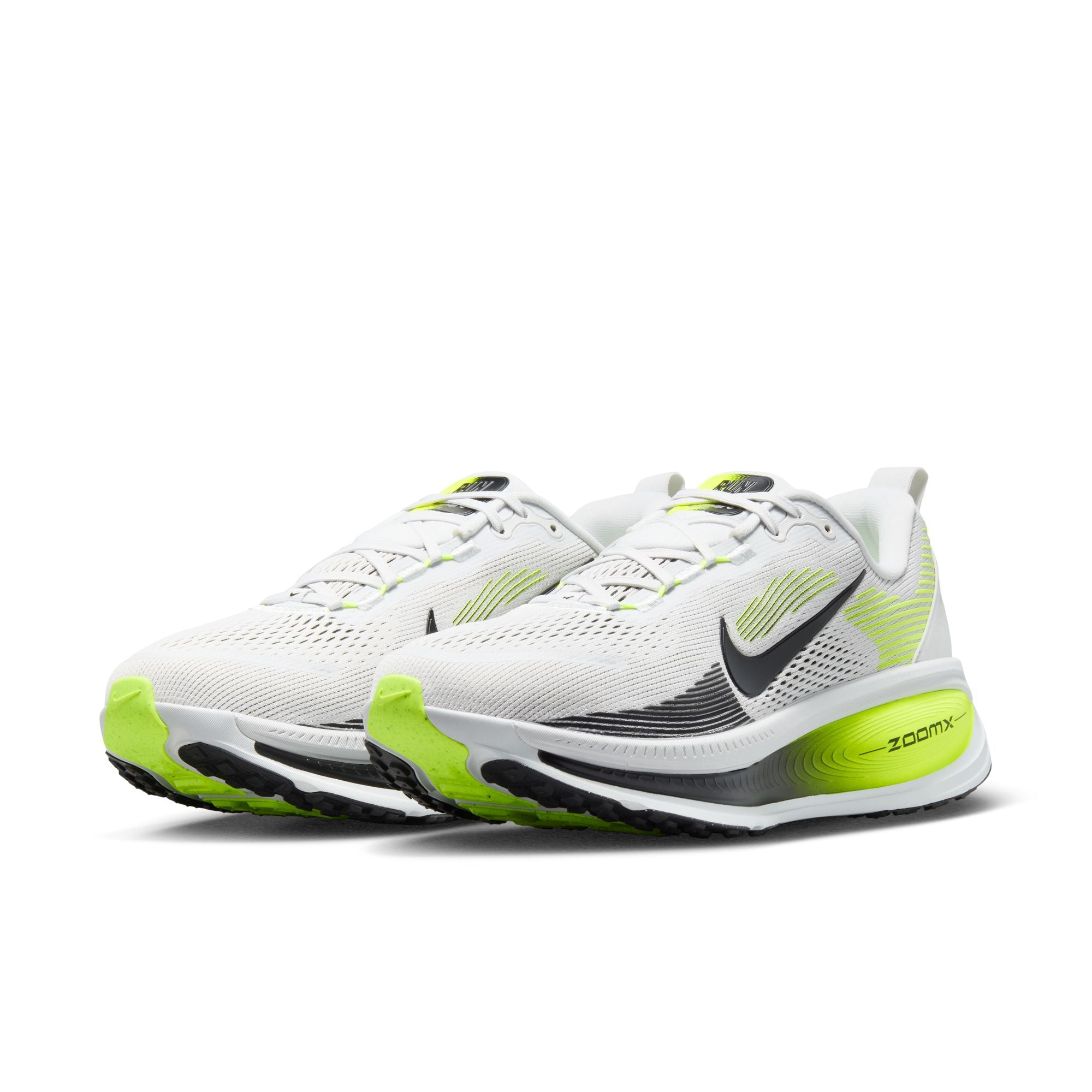 NIKE Vomero 18 (Men's) PHOTON DUST/BLACK-VOLT