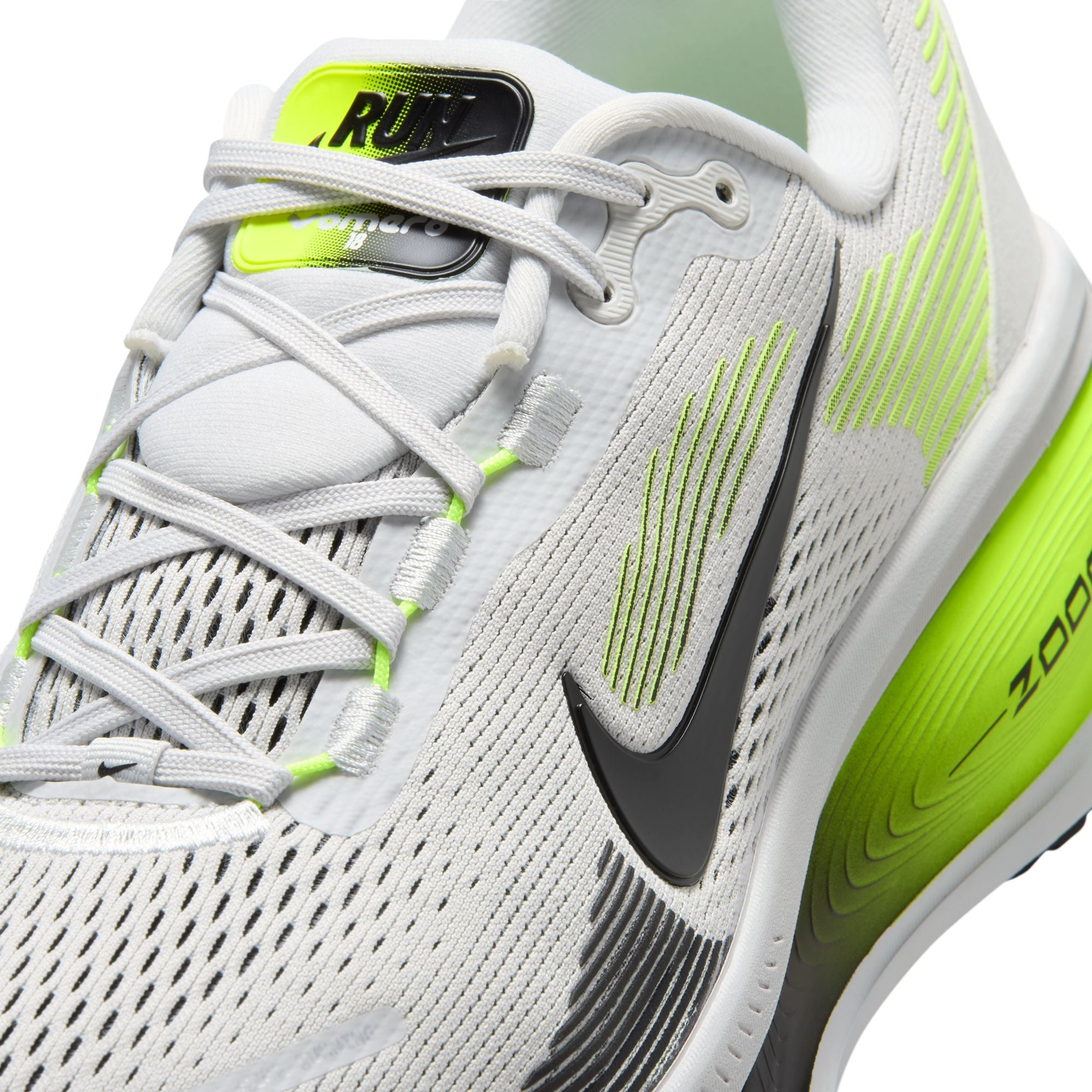 NIKE Vomero 18 (Men's) PHOTON DUST/BLACK-VOLT