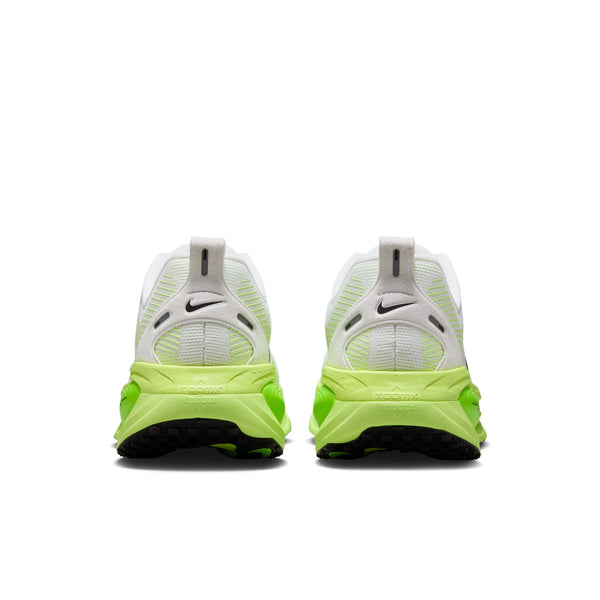 NIKE Vomero 18 (Men's)