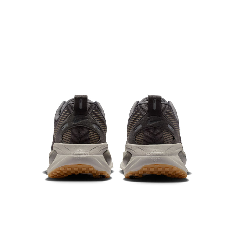 NIKE Vomero 18 (Men's) MEDIUM ASH/BLACK-COLLEGE GREY-PALE IVORY